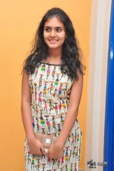 Sukriti at Kerintha Movie Premier Show